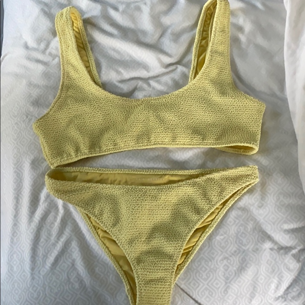 Crinkle bikini